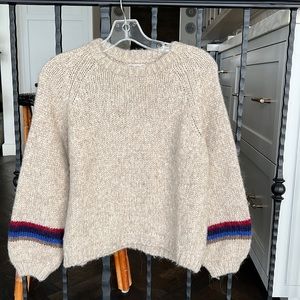 Velvet Sweater with stripped sleeve !